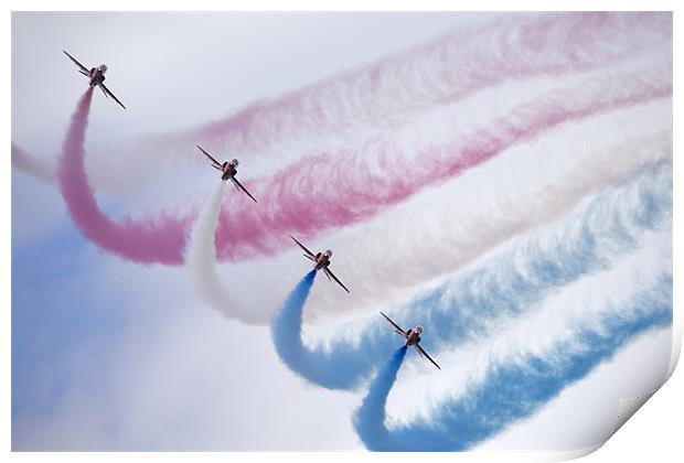 The Red Arrows at Farnborough Airshow Print by Ian Middleton