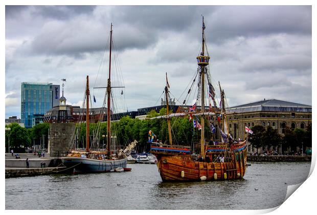 Ships in Bristol Harbour Print by Oxon Images