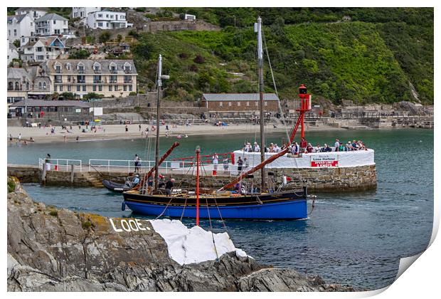 Looe Lugger Passing Looe Banjo Pier Print by Oxon Images