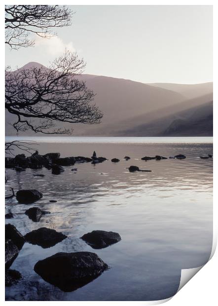 Shafts of sunlight at sunset of Crummock Water. Cu Print by Liam Grant