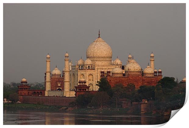 Taj Mahal sunset Print by Thomas Schaeffer