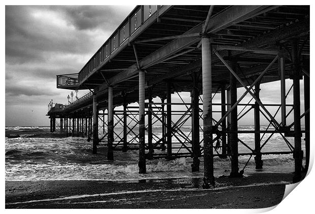 Torquay Pier Print by Brian Beckett