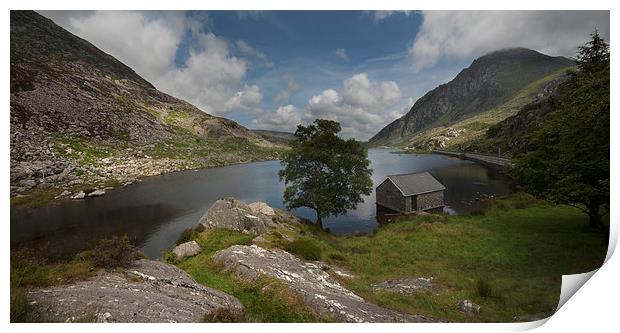 Llyn Ogwen Print by Eddie John