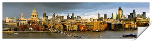 Thames with St Pauls panorama Print by Gary Eason