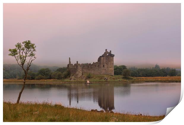 Kilchurn Castle at Dawn Print by Derek Beattie