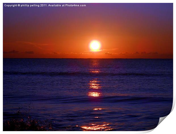 Sunrise on the ocean Print by camera man