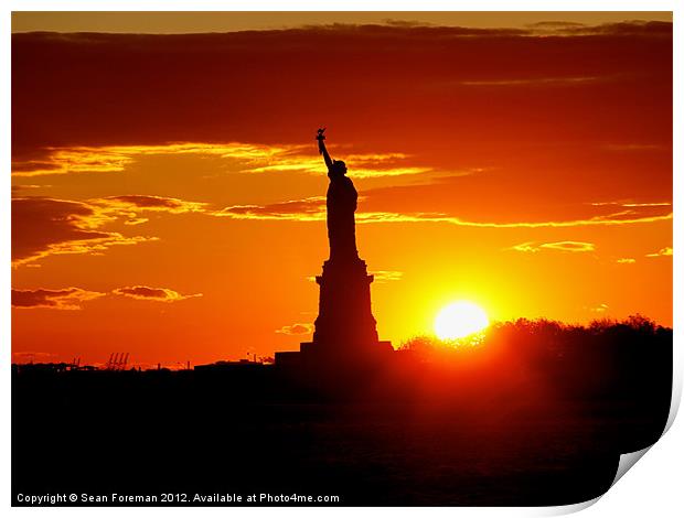 Statue of Liberty at Sunset Print by Sean Foreman
