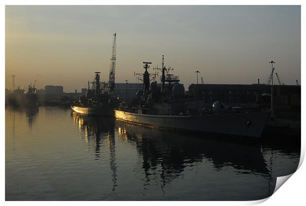 HMS Gloucester at dawn Print by Simon Wilson