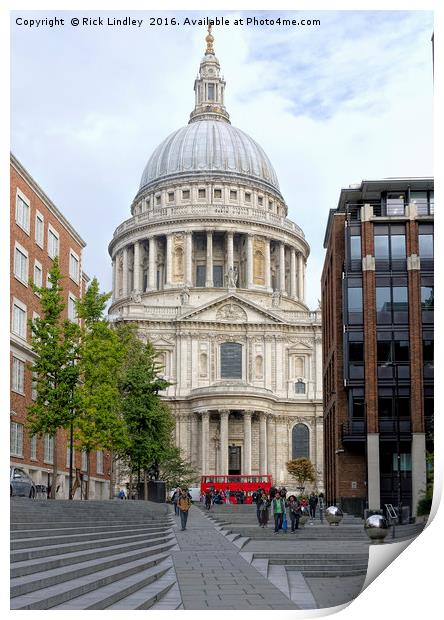 St Pauls Cathedral Print by Rick Lindley