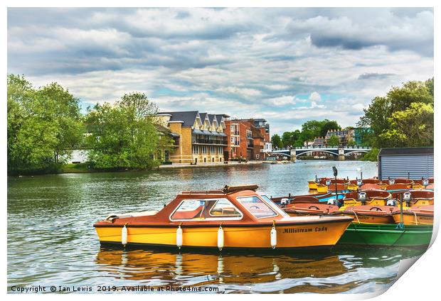 Boats For Hire At Windsor Print by Ian Lewis