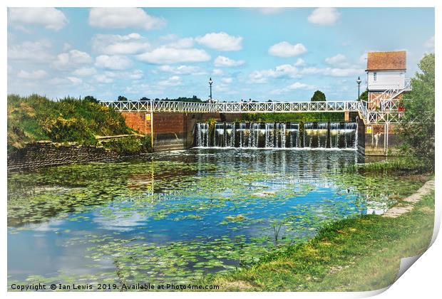 Abbey Mill Weir At Tewkesbury Print by Ian Lewis