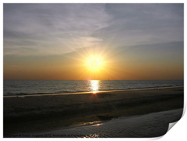 Lively Sunlit Sandbar Print by Susan Medeiros