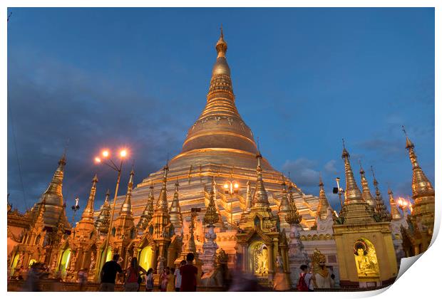Shwedagon Pagoda Print by peter schickert