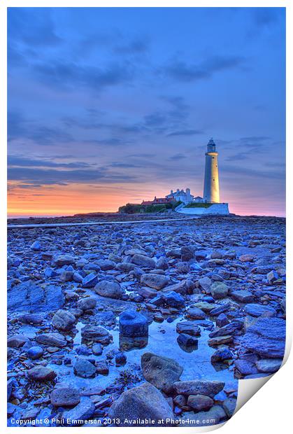 St Marys Lighthouse at Sunset Print by Phil Emmerson