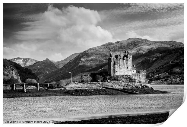 Eilean Donan Castle Print by Graham Moore
