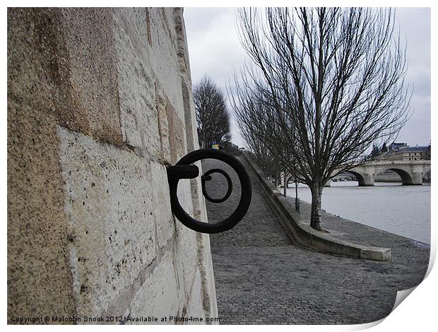 Mooring Rings On The Seine Print by Malcolm Snook