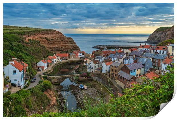 Staithes up High Print by Darren Ball